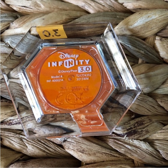 Disney Infinity: Power Discs: Butch (2015) - Picture 2 of 2